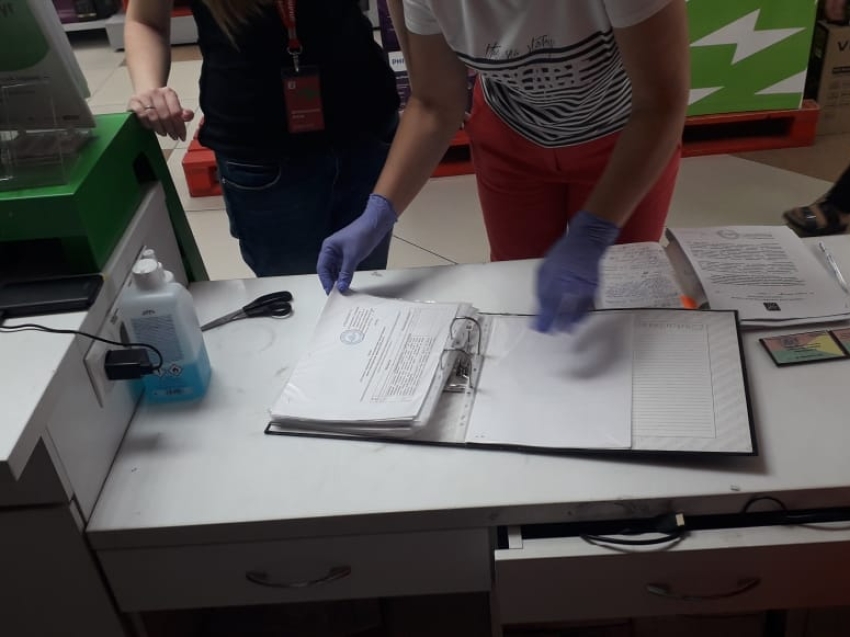 ​Александр Бардалеев : Два торговых центра Читы игнорируют ношение масок